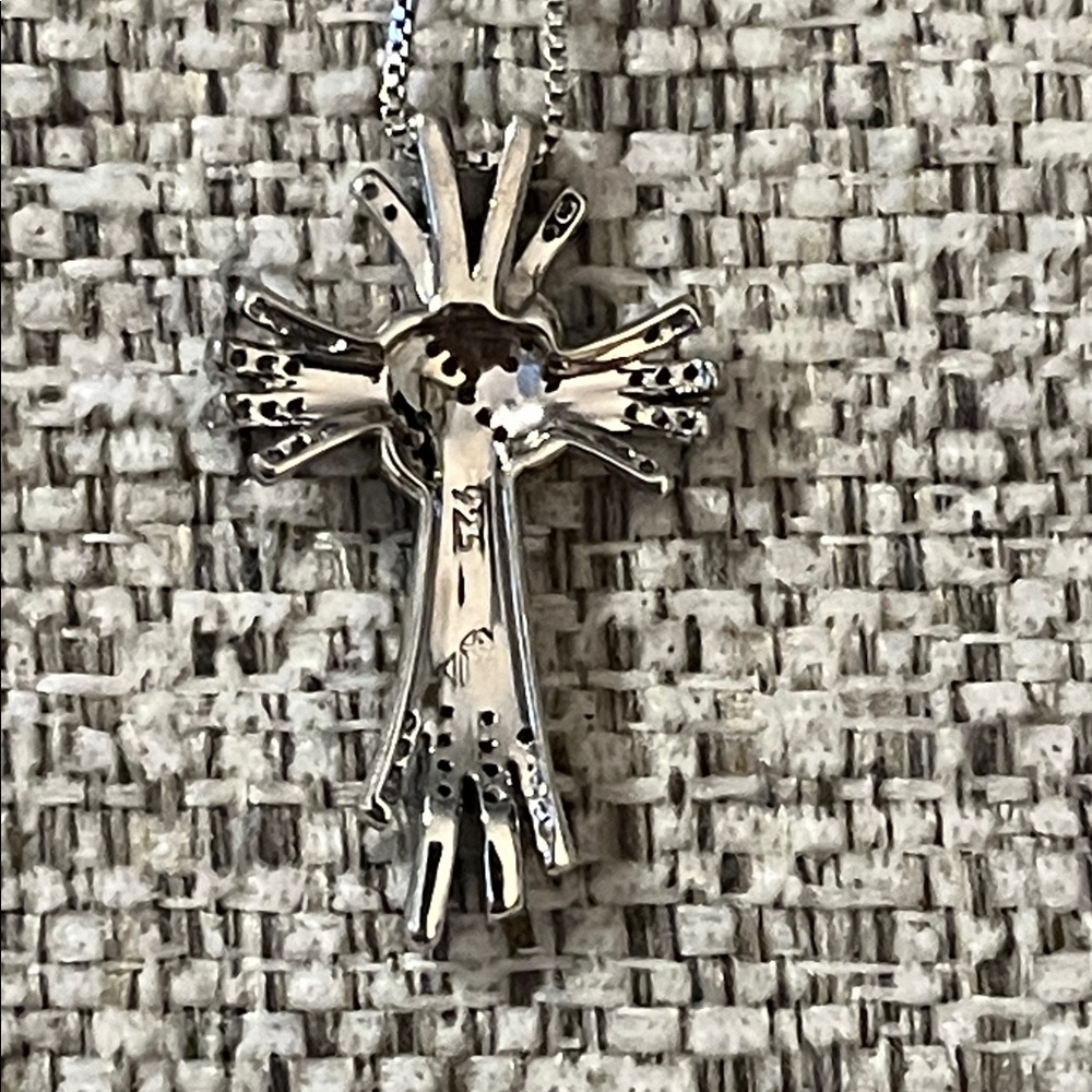 Sterling Silver and‎ Gold Cross Diamond Pendant Necklace - Picture 4 of 7